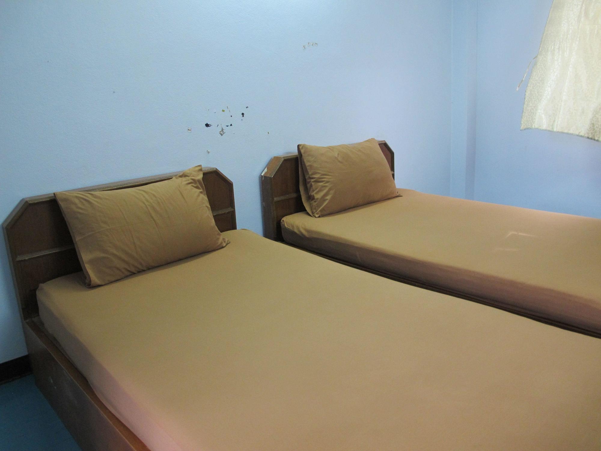Neo Court Hotel Chiang Mai Bagian luar foto