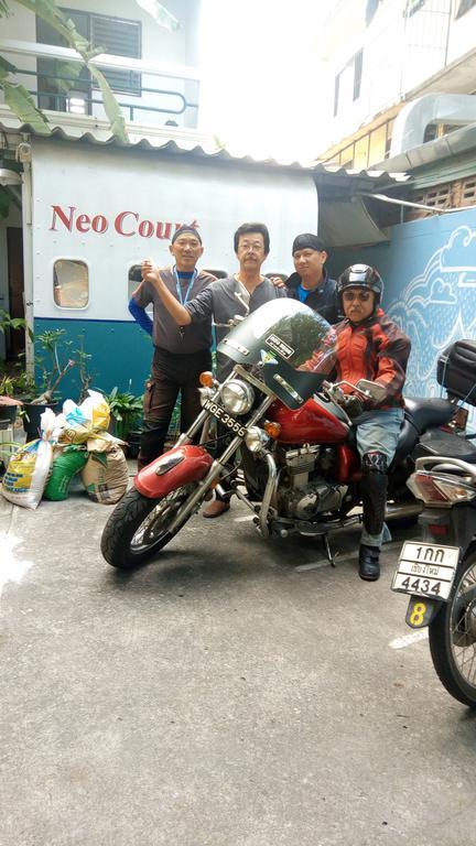 Neo Court Hotel Chiang Mai Bagian luar foto